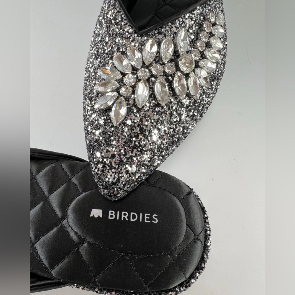 THE SWAN
Jeweled Gunmetal Sparkle 9.5 Birdies - Picture 3 of 12